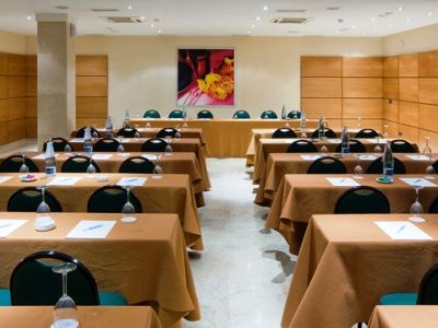 Hotel Nh San Pedro