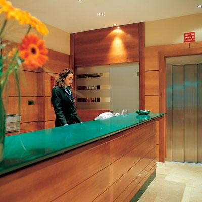 Hotel Nh San Pedro