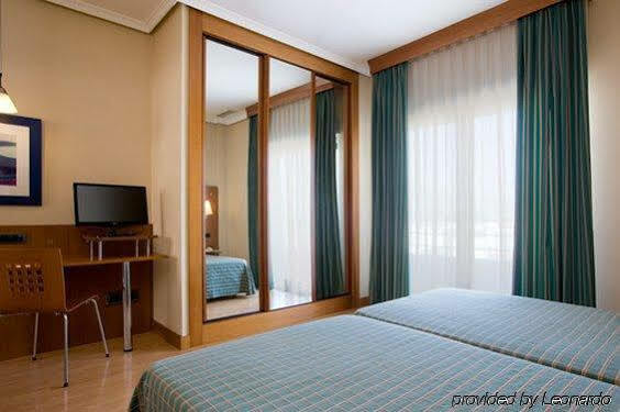 Hotel Nh San Pedro